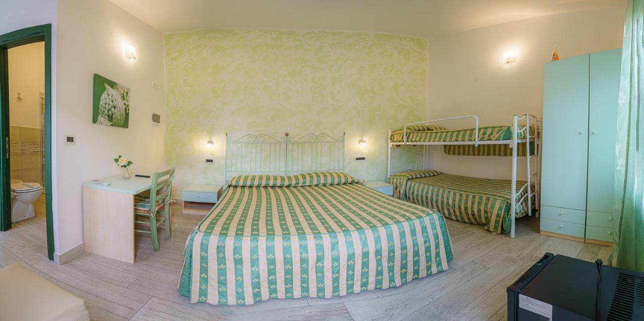 Albergo La Lampara Marina di Cecina Luaran gambar