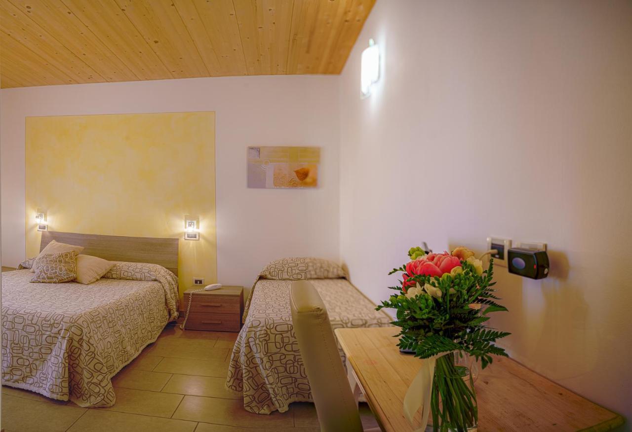 Albergo La Lampara Marina di Cecina Luaran gambar