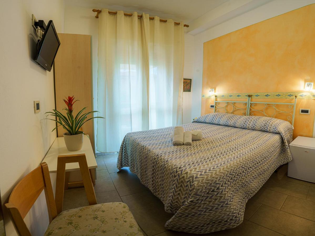 Albergo La Lampara Marina di Cecina Luaran gambar