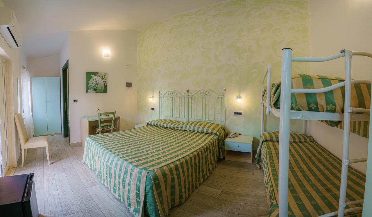 Albergo La Lampara Marina di Cecina Luaran gambar