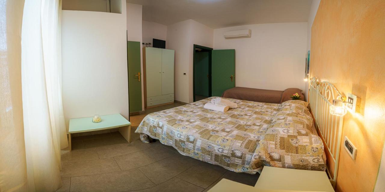 Albergo La Lampara Marina di Cecina Luaran gambar
