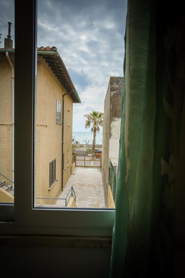 Albergo La Lampara Marina di Cecina Luaran gambar
