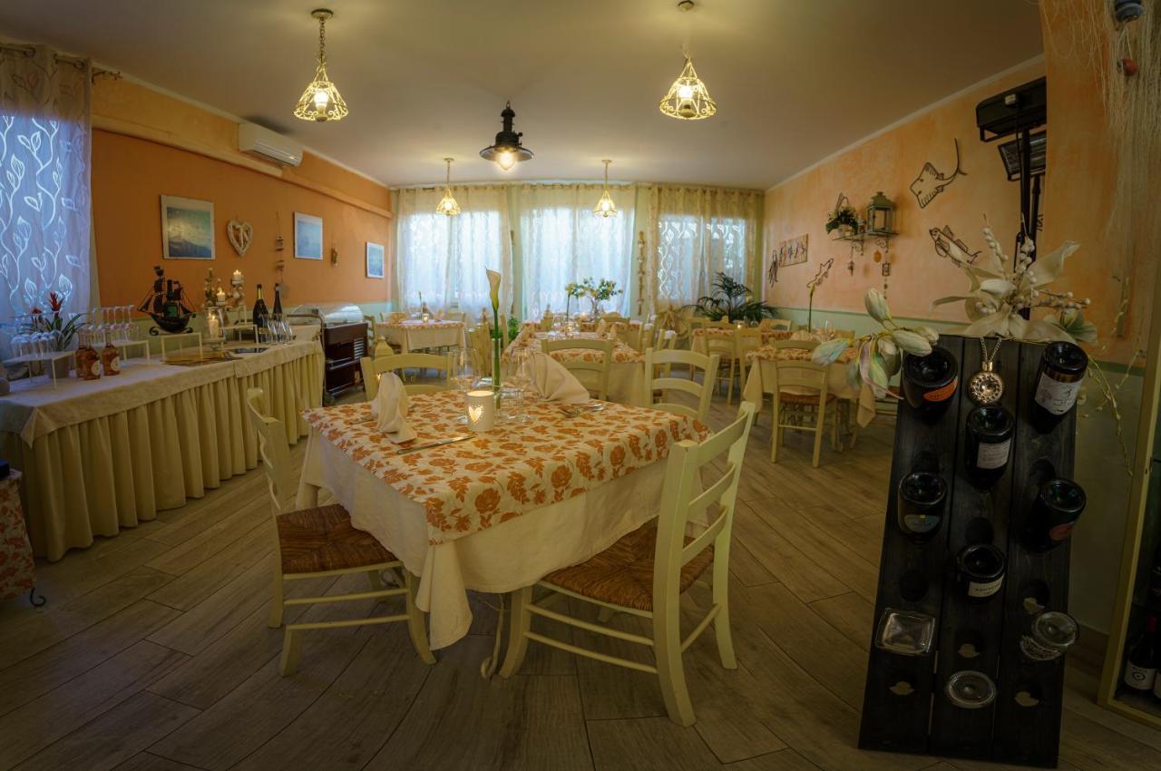 Albergo La Lampara Marina di Cecina Luaran gambar