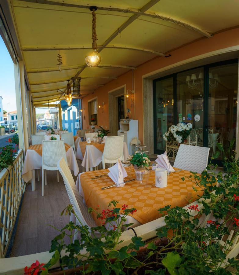 Albergo La Lampara Marina di Cecina Luaran gambar