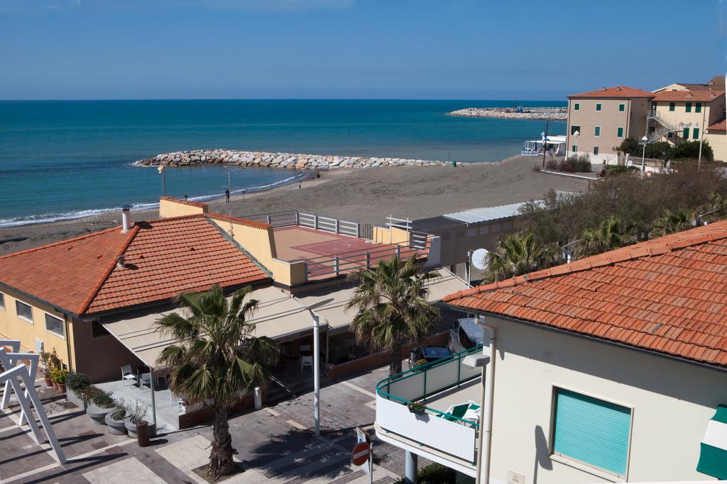 Albergo La Lampara Marina di Cecina Luaran gambar