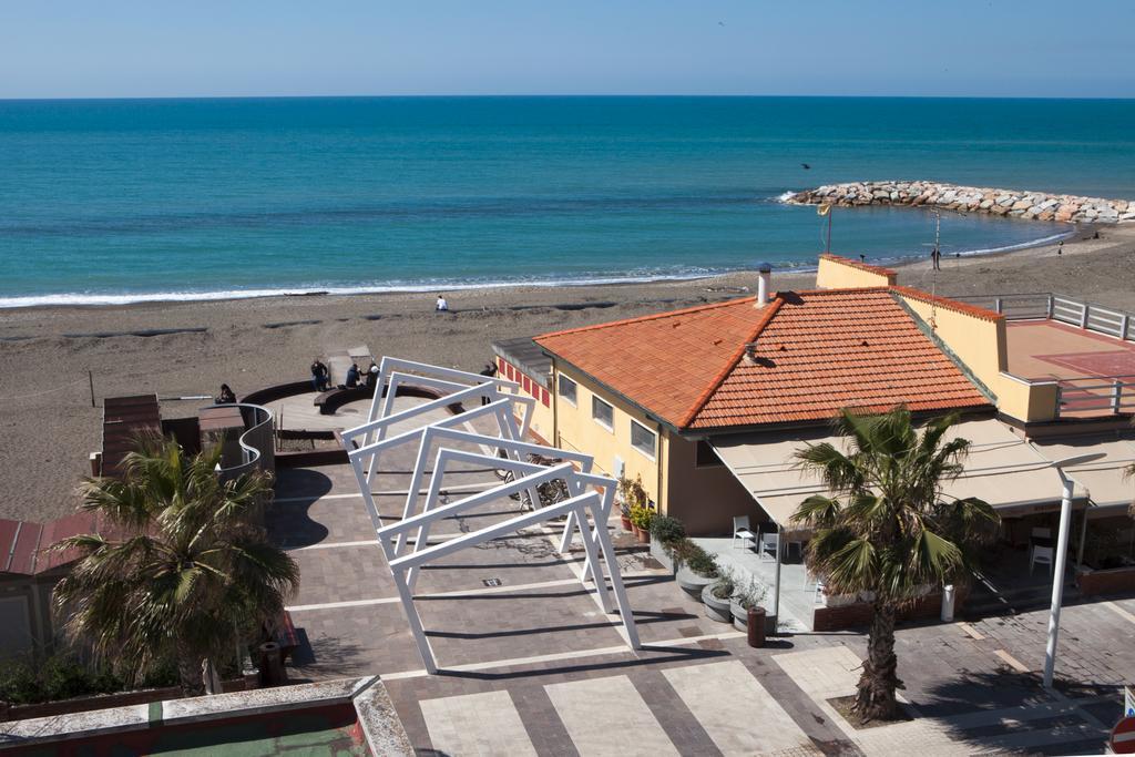 Albergo La Lampara Marina di Cecina Luaran gambar
